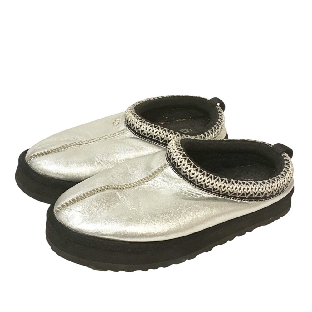 Ugg Big KIDS SIZE 4 SILVER METALLIC TAZZ LEATHER SLIPPERS 1143777K